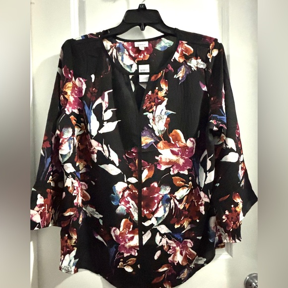 Avenue Tops - Avenue Black Floral Women's Blouse